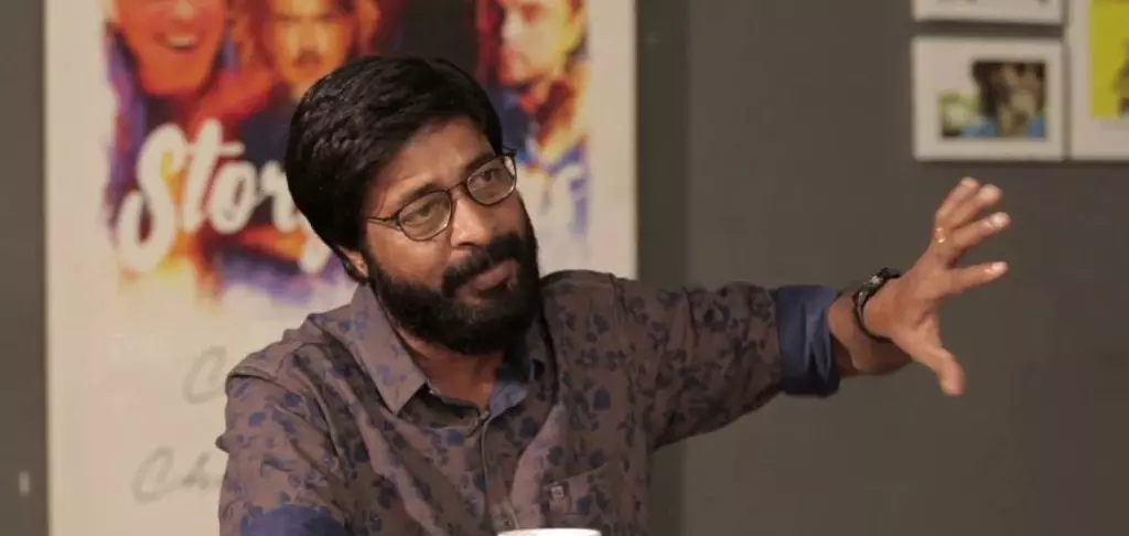 ഇതില് ലോക്കലുമുണ്ട്, ഇന്റര്നാഷണലുമുണ്ട്- ആദ്യ സിനിമാവിശേഷങ്ങളുമായി ‘സംവിധായകന്’ ഹരിശ്രീ അശോകന് ഇതില് ലോക്കലുമുണ്ട്, ഇന്റര്നാഷണലുമുണ്ട്- ആദ്യ സിനിമാവിശേഷങ്ങളുമായി ‘സംവിധായകന്’ ഹരിശ്രീ അശോകന്