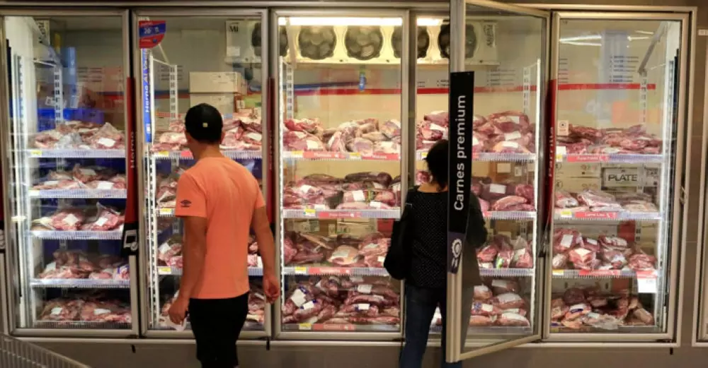 തിയതി മാഞ്ഞ് പോകാന് പാടില്ല; കര്ശന ഗുണനിലവാരം ഉറപ്പ് വരുത്തി സൗദി തിയതി മാഞ്ഞ് പോകാന് പാടില്ല; കര്ശന ഗുണനിലവാരം ഉറപ്പ് വരുത്തി സൗദി