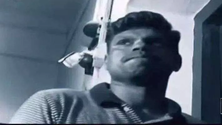 ഫുട്ബോള് പരിശീലകനെന്ന വ്യാജേന കുട്ടികളെ ലൈംഗികമായി പീഡിപ്പിച്ചയാള് അറസ്റ്റില് ഫുട്ബോള് പരിശീലകനെന്ന വ്യാജേന കുട്ടികളെ ലൈംഗികമായി പീഡിപ്പിച്ചയാള് അറസ്റ്റില്