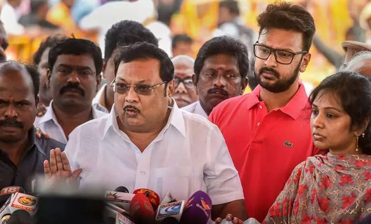 ‘ഞാന്‍ തലൈവരുടെ മകന്‍; പറഞ്ഞതുപോലെ ചെയ്തിരിക്കും’ എം.കെ അഴഗിരി