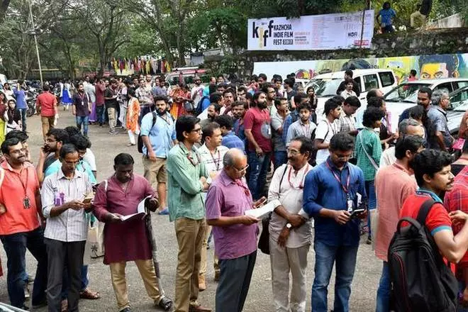 എെ.എഫ്.എഫ്.കെ റദ്ദാക്കിയ നടപടി പുനരാലോചിക്കണം: ഡോ. ബിജു എെ.എഫ്.എഫ്.കെ റദ്ദാക്കിയ നടപടി പുനരാലോചിക്കണം: ഡോ. ബിജു