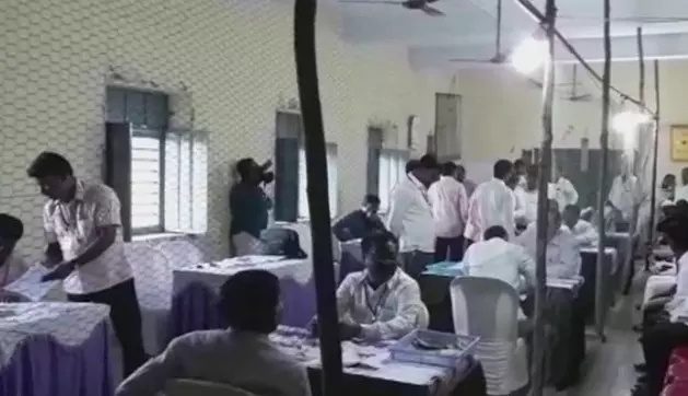 കര്‍ണ്ണാടക തദ്ദേശ സ്വയംഭരണ സ്ഥാപനങ്ങളിലെ തെരഞ്ഞെടുപ്പില്‍ കോണ്‍ഗ്രസിന് മുന്‍തൂക്കം