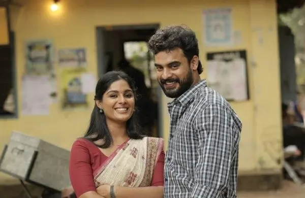 ‘ടൊവിനോയെ ശരിക്കും തല്ലേണ്ടിവന്നു’