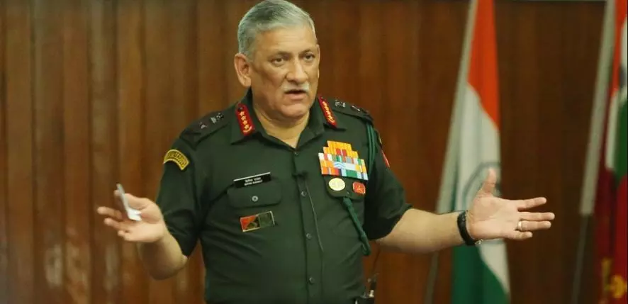 സൈനികരുടെ സോഷ്യല് മീഡിയ ഉപയോഗം വിലക്കാനാവില്ലെന്ന് കരസേനാ മേധാവി സൈനികരുടെ സോഷ്യല് മീഡിയ ഉപയോഗം വിലക്കാനാവില്ലെന്ന് കരസേനാ മേധാവി