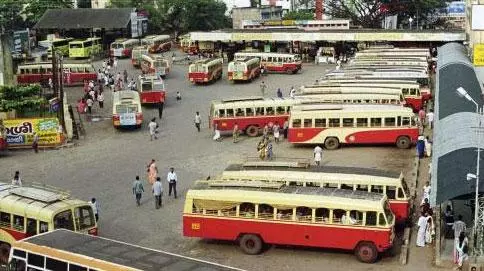ഇന്ധന ക്ഷാമം രൂക്ഷം; കെഎസ്ആര്‍ടിസി സര്‍വീസുകള്‍ മുടങ്ങുന്നു