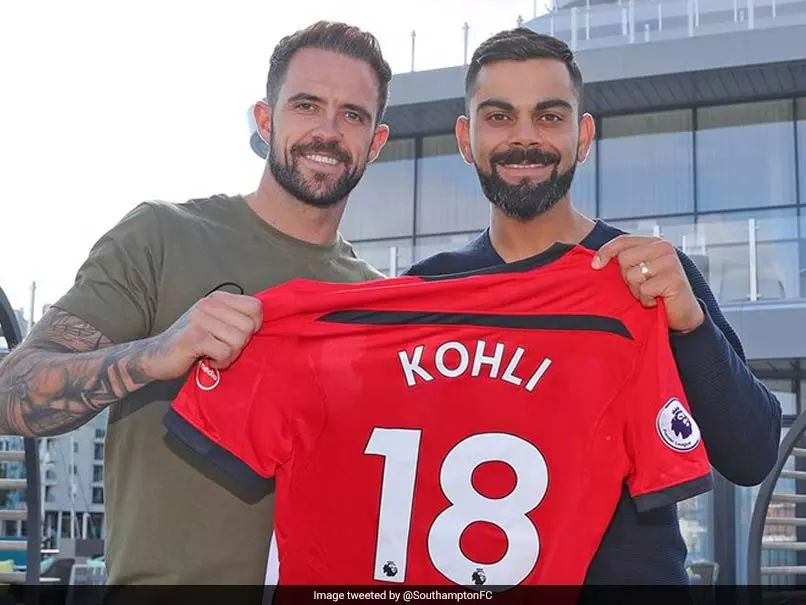 കോഹ്ലിക്കും കിട്ടി ഇംഗ്ലീഷ് പ്രീമിയര് ലീഗ് ടീമില് നിന്നൊരു ജേഴ്സി കോഹ്ലിക്കും കിട്ടി ഇംഗ്ലീഷ് പ്രീമിയര് ലീഗ് ടീമില് നിന്നൊരു ജേഴ്സി