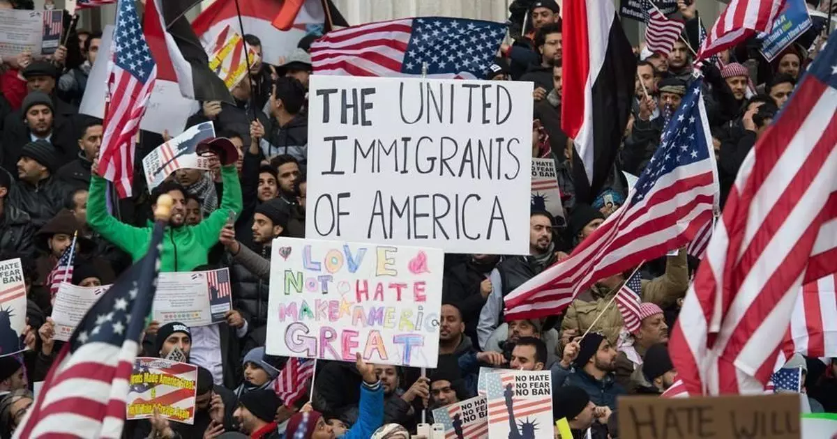 വിസ കാലാവധി തീർന്ന് അമേരിക്കയിൽ താമസിക്കുന്ന കുടിയേറ്റക്കാരില് ഭൂരിഭാഗവും ഇന്ത്യക്കാർ വിസ കാലാവധി തീർന്ന് അമേരിക്കയിൽ താമസിക്കുന്ന കുടിയേറ്റക്കാരില് ഭൂരിഭാഗവും ഇന്ത്യക്കാർ