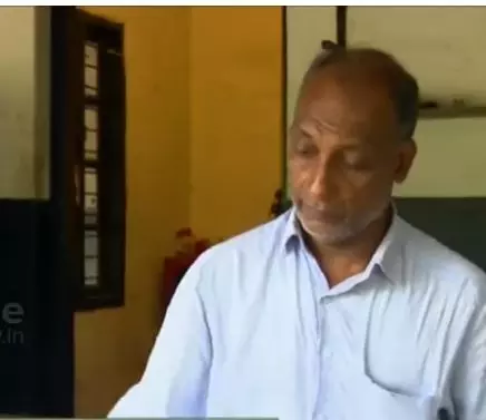 വിറ്റത് എച്ച്.എം.ടിയുടെ ഭൂമി; പ്രതിസന്ധിയിലായത് അബ്ദുള് കരീമിന്റെ ജീവിതം വിറ്റത് എച്ച്.എം.ടിയുടെ ഭൂമി; പ്രതിസന്ധിയിലായത് അബ്ദുള് കരീമിന്റെ ജീവിതം