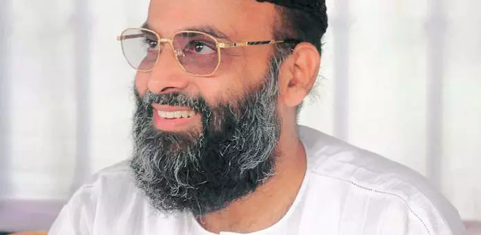 ‘നമ്പിനാരായണന്റെ പേരും രൂപവും എന്റെ പേരും രൂപവും വ്യത്യസ്തമാണ് സഹോദരന്മാരെ’; മഅ്ദനി ‘നമ്പിനാരായണന്റെ പേരും രൂപവും എന്റെ പേരും രൂപവും വ്യത്യസ്തമാണ് സഹോദരന്മാരെ’; മഅ്ദനി