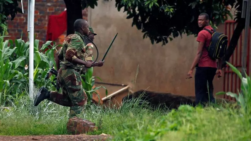 ഇന്ധനവില വര്‍ധന; സിംബാബ്‌വെയില്‍‌ പ്രതിഷേധം തുടരുന്നു 