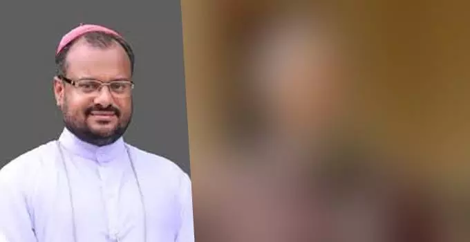 മദറിന് വിശ്വാസം ബിഷപ്പിനെ മാത്രം; നടത്തുന്നത് ജീവന്മരണ പോരാട്ടമെന്ന് കുറവിലങ്ങാട് മഠത്തിലെ കന്യാസ്ത്രീകള് മദറിന് വിശ്വാസം ബിഷപ്പിനെ മാത്രം; നടത്തുന്നത് ജീവന്മരണ പോരാട്ടമെന്ന് കുറവിലങ്ങാട് മഠത്തിലെ കന്യാസ്ത്രീകള്