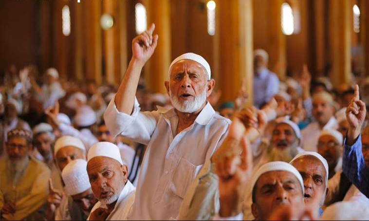 വളർച്ചാ നിരക്കിൽ മുസ്‌ലിംകൾ ഏറെ പിറകിലെന്ന് പഠനം;  പട്ടികജാതി, പട്ടികവർഗ്ഗക്കാർക്ക് നേരിയ പുരോഗതി