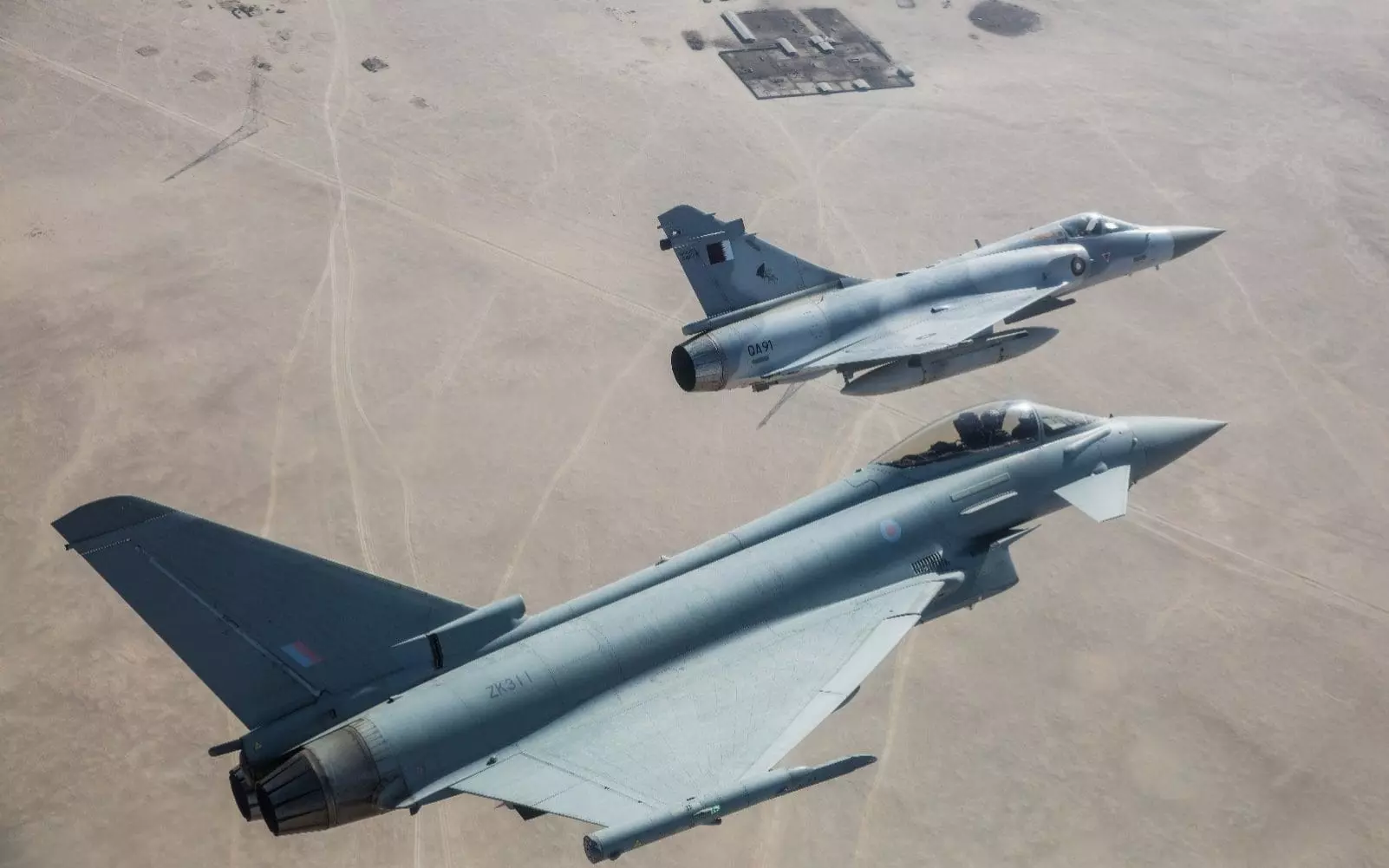 ഖത്തറിന് യുദ്ധവിമാനങ്ങള് കൈമാറാനുള്ള കരാറില് നിന്ന് പിന്മാറിയതായുള്ള വാര്ത്തകള് നിഷേധിച്ച് ബ്രിട്ടന് ഖത്തറിന് യുദ്ധവിമാനങ്ങള് കൈമാറാനുള്ള കരാറില് നിന്ന് പിന്മാറിയതായുള്ള വാര്ത്തകള് നിഷേധിച്ച് ബ്രിട്ടന്