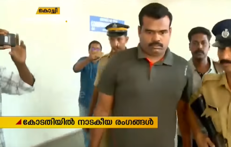 കൊള്ളപ്പലിശ ഇടപാട്;  മഹാരാജിനെ പത്തു ദിവസത്തെ പോലീസ് കസ്റ്റഡിയിൽ വിട്ടു