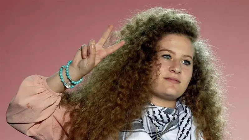 ഫലസ്‌തീന്‍ പോരാട്ട നായിക അഹദ്‌ തമീമിക്ക്‌ റയല്‍ മാഡ്രിഡിന്റെ ആദരം