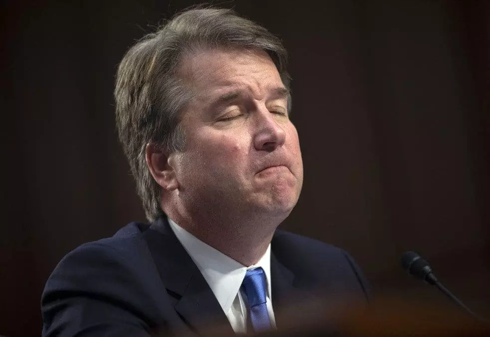 ട്രംപ് നിര്ദ്ദേശിച്ചയാള്ക്കെതിരെ ലൈംഗികാരോപണം; യുഎസ് സുപ്രീംകോടതി ജഡ്ജി വോട്ടെടുപ്പ് മാറ്റി ട്രംപ് നിര്ദ്ദേശിച്ചയാള്ക്കെതിരെ ലൈംഗികാരോപണം; യുഎസ് സുപ്രീംകോടതി ജഡ്ജി വോട്ടെടുപ്പ് മാറ്റി