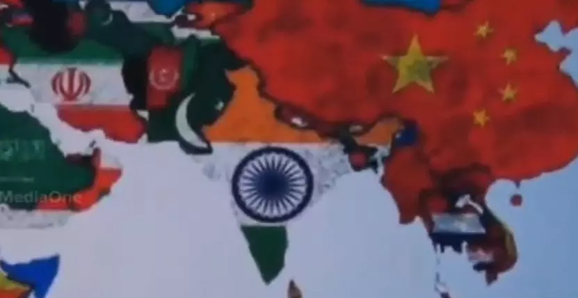 കശ്മീരിനെ പാകിസ്താന്റെ ഭാഗമാക്കി എസ്.ബി.ഐ പരസ്യം കശ്മീരിനെ പാകിസ്താന്റെ ഭാഗമാക്കി എസ്.ബി.ഐ പരസ്യം