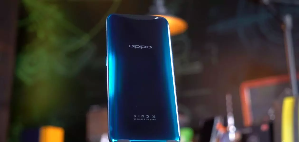 10 ജിബി റാം; ഞെട്ടിക്കാനൊരുങ്ങി ഒപ്പോ 