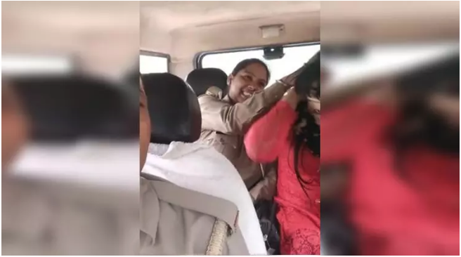 ‘എന്റെ മകളെ അപമാനിക്കാതിരിക്കൂ’ ; യു.പിയിൽ മുസ്‌ലിം യുവാവിനെ സന്ദർശിച്ചതിന് പൊലീസ് മർദിച്ച പെൺകുട്ടിയുടെ അമ്മ 