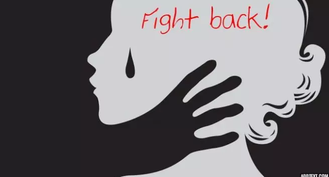 ബലാത്സംഗക്കേസുകളില് മൊഴി മാറ്റിയാല് പരാതിക്കാരിക്കെതിരെ കേസെടുക്കാം: സുപ്രീംകോടതി ബലാത്സംഗക്കേസുകളില് മൊഴി മാറ്റിയാല് പരാതിക്കാരിക്കെതിരെ കേസെടുക്കാം: സുപ്രീംകോടതി