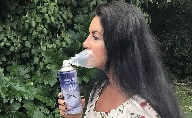 പ്രാണവായു വില്പനയ്ക്ക്; വില 7000 രൂപ പ്രാണവായു വില്പനയ്ക്ക്; വില 7000 രൂപ