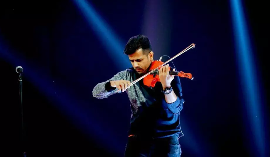 ബാലഭാസ്കറിന്‍റെ വിയോഗത്തില്‍ അനുശോചിച്ച് മുഖ്യമന്ത്രി