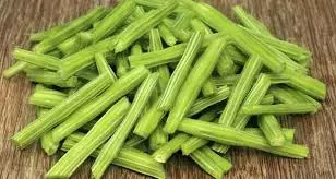 വെറും കോലനല്ല, വമ്പനാണ് ഈ മുരിങ്ങാക്കോല് വെറും കോലനല്ല, വമ്പനാണ് ഈ മുരിങ്ങാക്കോല്