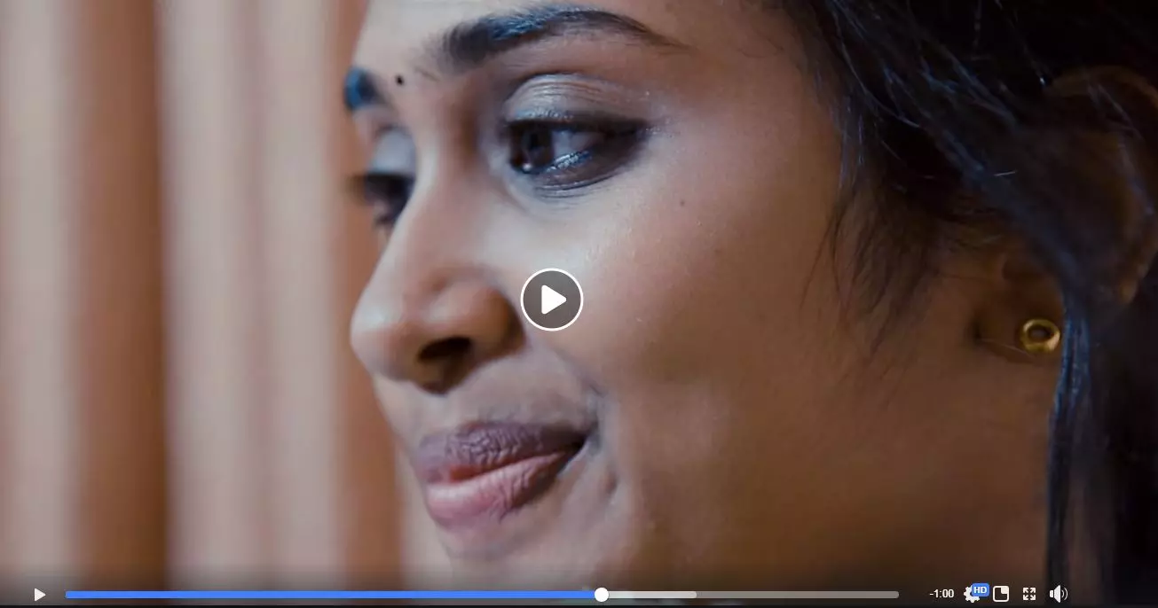 സ്വകാര്യത പങ്കുവെക്കരുത്, വൈറലായി കേരള പൊലീസിന്റെ ‘വൈറല്’ സ്വകാര്യത പങ്കുവെക്കരുത്, വൈറലായി കേരള പൊലീസിന്റെ ‘വൈറല്’