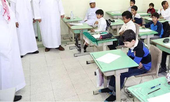 സൗദി; സ്കൂള് സ്വദേശിവത്കരണത്തിന് സാവകാശം നല്കണമെന്ന് നിക്ഷേപകര് സൗദി; സ്കൂള് സ്വദേശിവത്കരണത്തിന് സാവകാശം നല്കണമെന്ന് നിക്ഷേപകര്