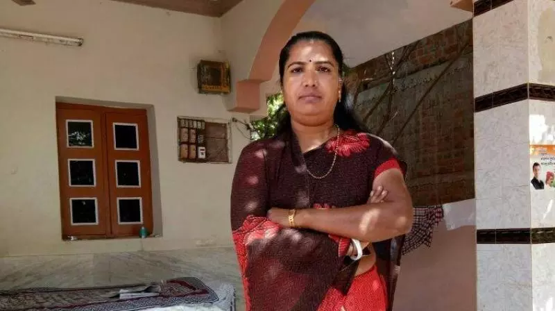 ‘ബലാത്സംഗം ചെയ്യുന്നവനെ ജീവനോടെ കത്തിക്കണം; പൊലീസിനെ ഏല്പിക്കേണ്ട’ ഗുജറാത്ത് കോണ്ഗ്രസ് എം.എല്.എ ‘ബലാത്സംഗം ചെയ്യുന്നവനെ ജീവനോടെ കത്തിക്കണം; പൊലീസിനെ ഏല്പിക്കേണ്ട’ ഗുജറാത്ത് കോണ്ഗ്രസ് എം.എല്.എ