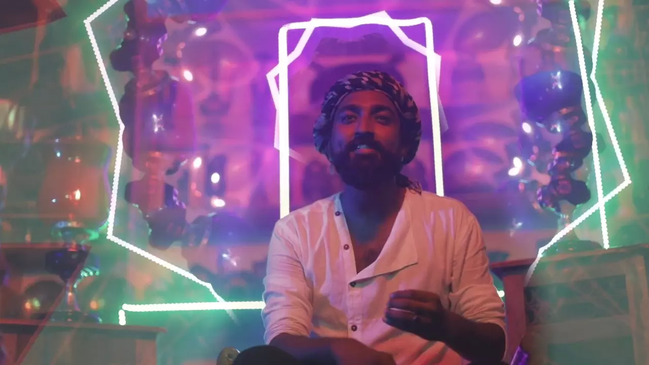 ‘മുത്തുനവ രത്ന മുഖം’; കാലത്തെ അതിജീവിച്ച ഈ ഗാനമാണ്  ഇപ്പോൾ സോഷ്യൽ മീഡിയ  ട്രെൻഡിങ്  