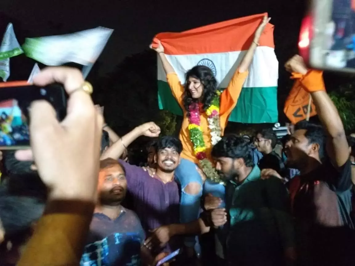 ഹൈദരാബാദ് സർവകലാശാലയിൽ എല്ലാ സീറ്റിലും വിജയിച്ച് എ.ബി.വി.പി 