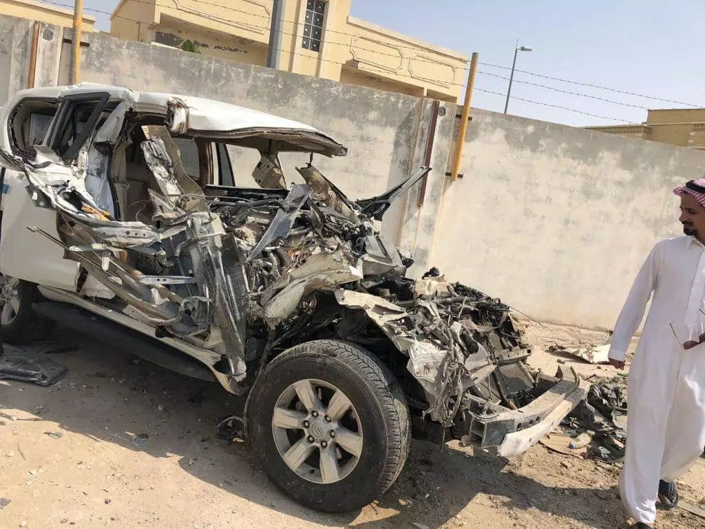 സൗദിയില് വാഹനാപകടം: മലയാളി ഉള്പ്പെടെ രണ്ട് പേര് മരിച്ചു സൗദിയില് വാഹനാപകടം: മലയാളി ഉള്പ്പെടെ രണ്ട് പേര് മരിച്ചു