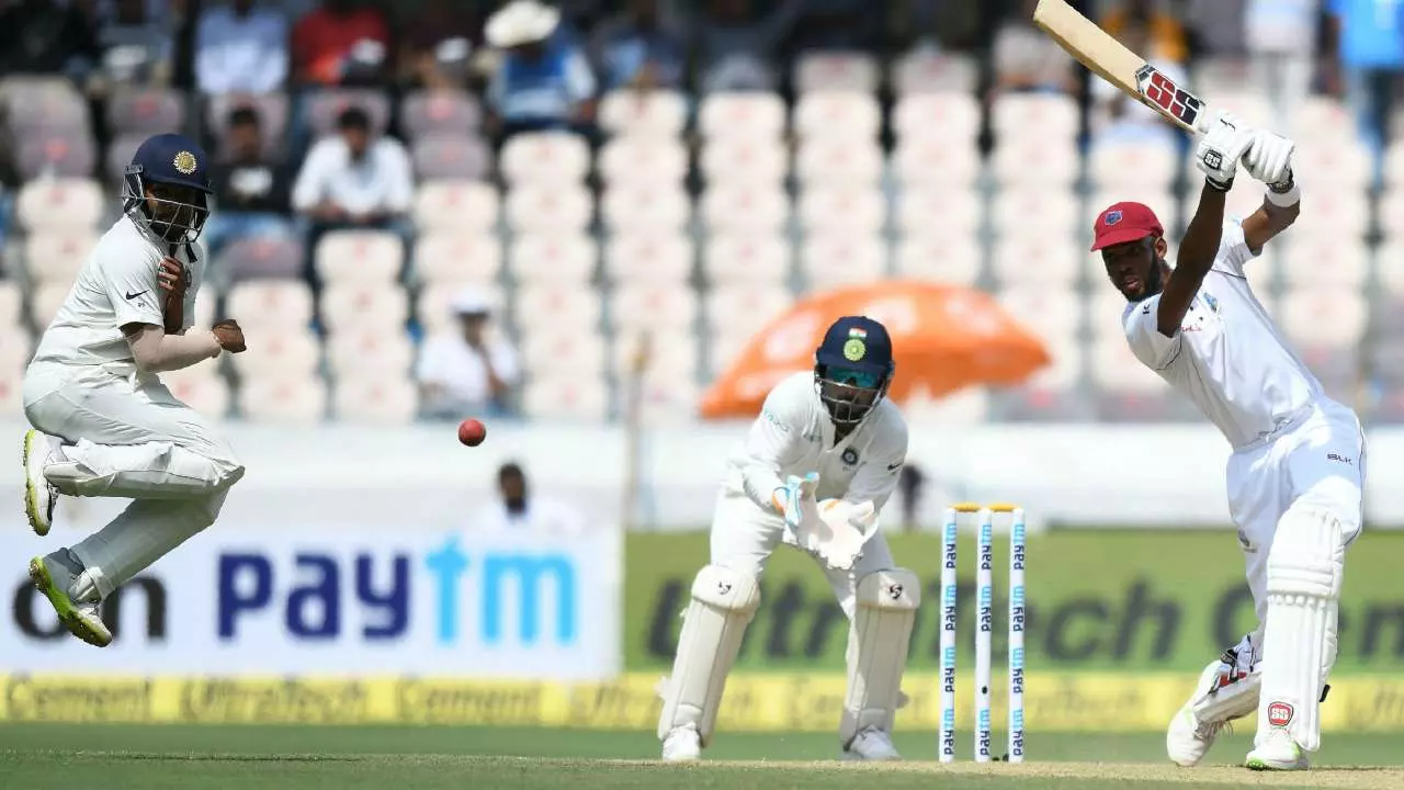 വിന്ഡീസിനെ പിടിച്ചുകെട്ടി ഇന്ത്യ വിന്ഡീസിനെ പിടിച്ചുകെട്ടി ഇന്ത്യ