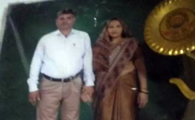 പഠിക്കാതെ പട്ടം പറത്തിയതിന് ദേഷ്യപ്പെട്ടു; 19കാരന് മാതാപിതാക്കളെയും സഹോദരിയെയും കൊന്നു പഠിക്കാതെ പട്ടം പറത്തിയതിന് ദേഷ്യപ്പെട്ടു; 19കാരന് മാതാപിതാക്കളെയും സഹോദരിയെയും കൊന്നു