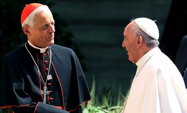 വാഷിങ്ടണ് ഡി.സി ആര്ച്ച് ബിഷപ്പിന്റെ രാജി ഫ്രാന്സിസ് മാര്പാപ്പ സ്വീകരിച്ചു വാഷിങ്ടണ് ഡി.സി ആര്ച്ച് ബിഷപ്പിന്റെ രാജി ഫ്രാന്സിസ് മാര്പാപ്പ സ്വീകരിച്ചു