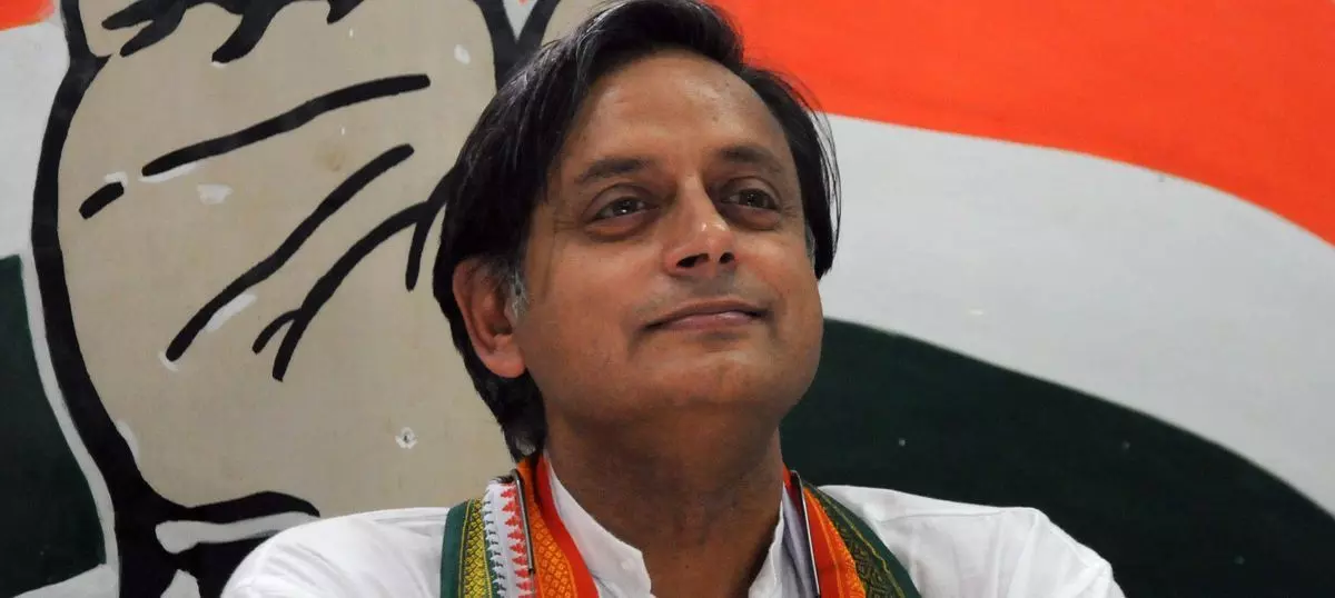 ‘കടുത്ത പ്രയോഗ’ത്തിന്‍റെ കാരണം വെളിപ്പെടുത്തി ശശി തരൂര്‍