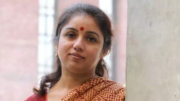 രേവതിക്കെതിരെ ബാലാവകാശ കമ്മീഷനിൽ പരാതി