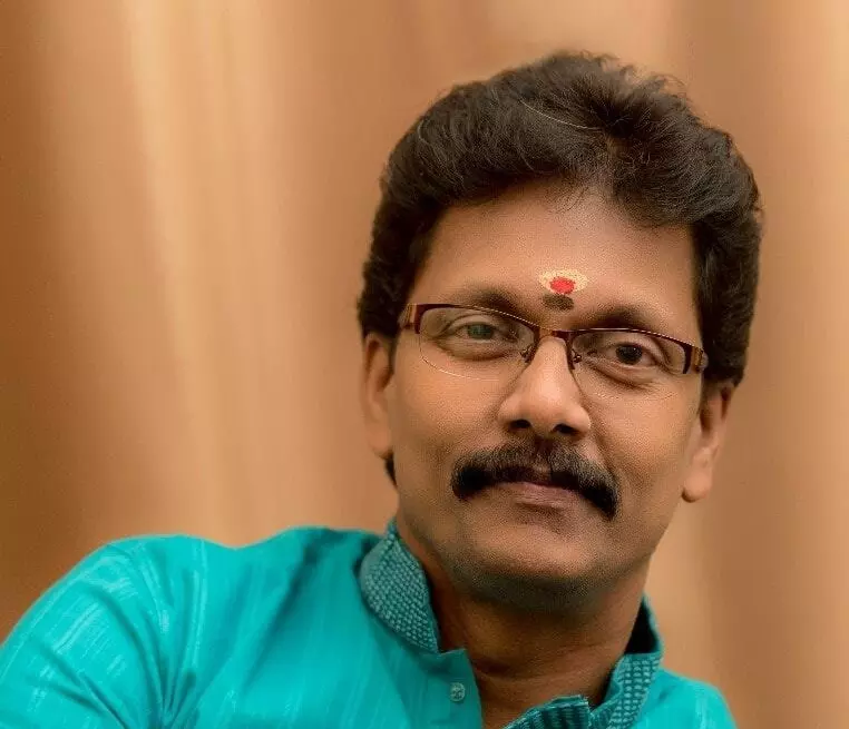 പുതുരാഗങ്ങൾ തീർത്ത സംഗീതജ്ഞൻ; വിശേഷങ്ങളുമായി പ്രണവം മധു