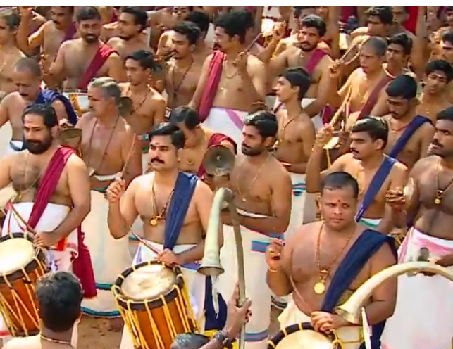 ആയിരം വാദ്യ കലാകാരന്‍മാര്‍..അവരൊന്നിച്ച് മേളപ്പെരുക്കം തീര്‍ത്തത് കേരളത്തിന് വേണ്ടിയായിരുന്നു