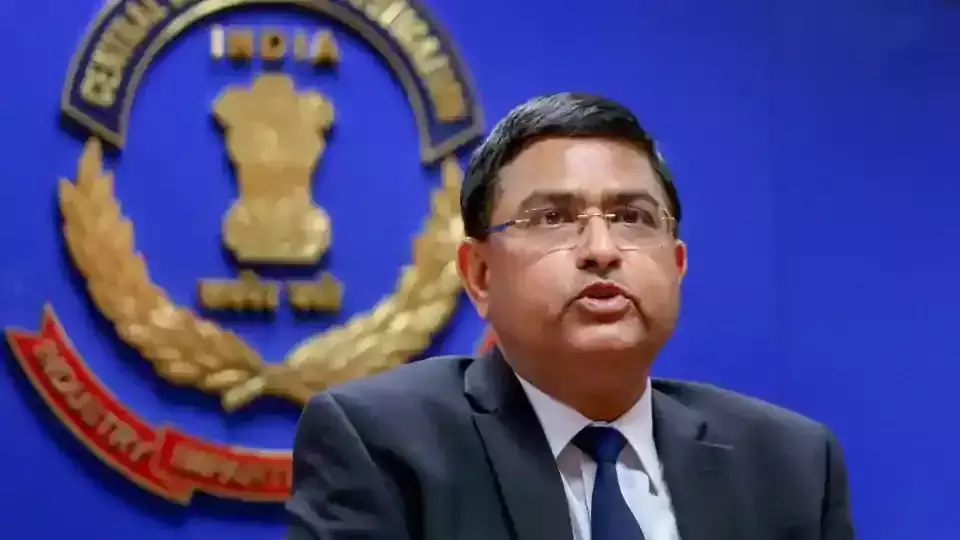 നിങ്ങള്‍ക്കെന്താ ബസ് കിട്ടിയില്ലേ; ഇന്ന് രാവിലെ ഹരജിയുമായെത്തിയ അസ്താനയോട് സുപ്രീം കോടതി