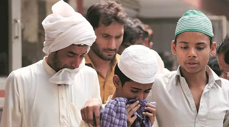 തകര്ന്നത് മകനെക്കുറിച്ചുള്ള സ്വപ്നങ്ങളെന്ന് അസീമിന്റെ പിതാവ് തകര്ന്നത് മകനെക്കുറിച്ചുള്ള സ്വപ്നങ്ങളെന്ന് അസീമിന്റെ പിതാവ്