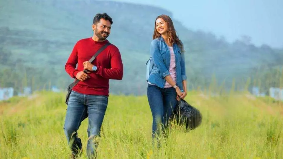 സ്റ്റൈലിഷ് ത്രില്ലറുമായി കാര്‍ത്തി; ദേവ് ടീസര്‍ കാണാം