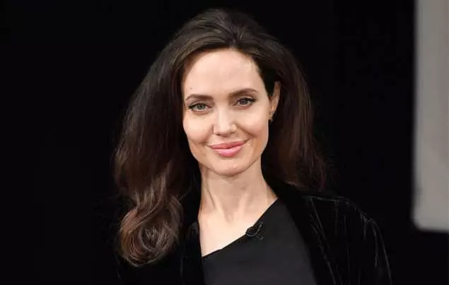 വെനസ്വേലന് അഭയാര്ഥികള്ക്ക് പിന്തുണയുമായി ആഞ്ജലീന ജോളി വെനസ്വേലന് അഭയാര്ഥികള്ക്ക് പിന്തുണയുമായി ആഞ്ജലീന ജോളി