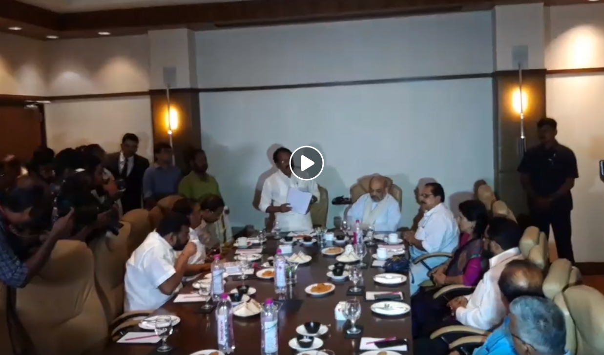 രാമന്‍ നായരും ജി. മാധവന്‍ നായരുമടക്കം അഞ്ച് പേര്‍ ബി.ജെ.പിയില്‍