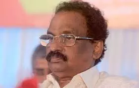 ശശിക്കെതിരായ ലൈംഗിക പീഡന ആരോപണം സി.പി.എമ്മിനെ സംബന്ധിച്ച് ഒന്നുമല്ലെന്ന് എ.കെ ബാലൻ ശശിക്കെതിരായ ലൈംഗിക പീഡന ആരോപണം സി.പി.എമ്മിനെ സംബന്ധിച്ച് ഒന്നുമല്ലെന്ന് എ.കെ ബാലൻ