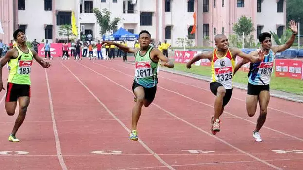 സംസ്ഥാന സ്കൂള് കായികമേള; എറണാംകുളം മുന്നേറ്റം തുടരുന്നു സംസ്ഥാന സ്കൂള് കായികമേള; എറണാംകുളം മുന്നേറ്റം തുടരുന്നു