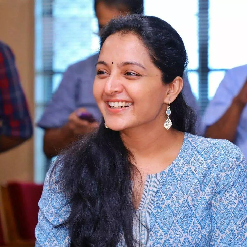 കാര്ത്യായനി അമ്മൂമ്മ നൂറാം വയസില് നൂറില് നൂറു നേടട്ടെ;ആശംസകളുമായി മഞ്ജു വാര്യര് കാര്ത്യായനി അമ്മൂമ്മ നൂറാം വയസില് നൂറില് നൂറു നേടട്ടെ;ആശംസകളുമായി മഞ്ജു വാര്യര്