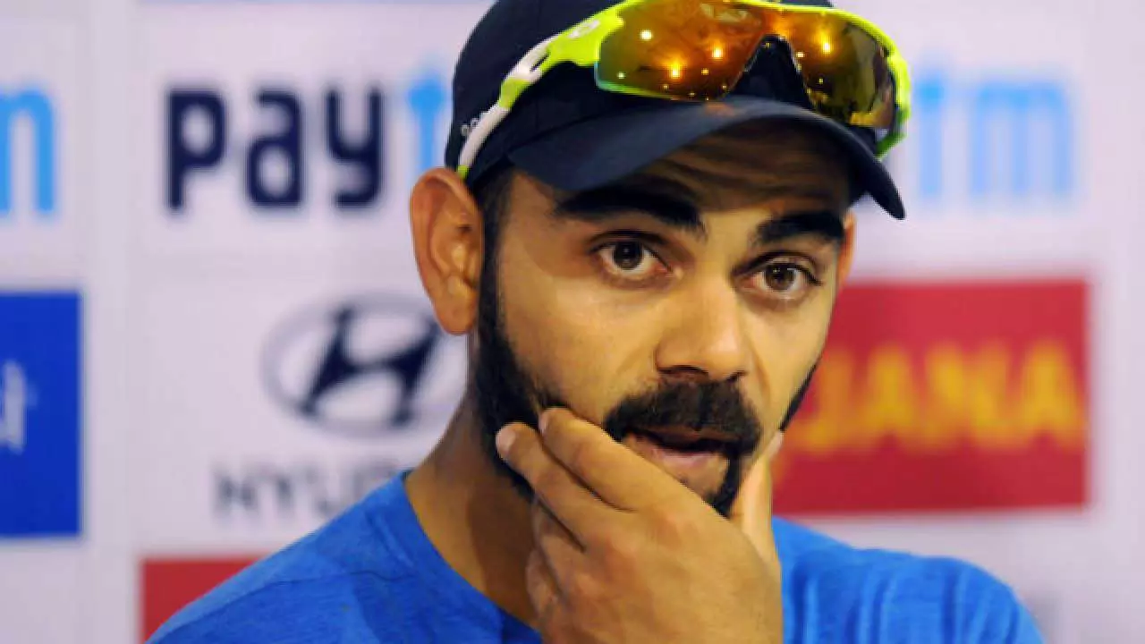 ‘അങ്ങനെയെങ്കില് കോഹ്ലി ദക്ഷിണ ആഫ്രിക്കയിലേക്ക് പോകട്ടെ’ ‘അങ്ങനെയെങ്കില് കോഹ്ലി ദക്ഷിണ ആഫ്രിക്കയിലേക്ക് പോകട്ടെ’