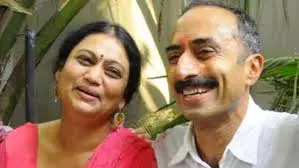 സഞ്ജീവ് ഭട്ട് ജയിലിലായിട്ട് രണ്ടുമാസം: ജാമ്യം ഇനിയും അകലെ സഞ്ജീവ് ഭട്ട് ജയിലിലായിട്ട് രണ്ടുമാസം: ജാമ്യം ഇനിയും അകലെ